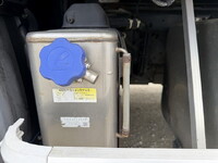 UDトラックスクオンアルミウイング大型（10t）[写真25]