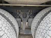 UDトラックスクオンアルミウイング大型（10t）[写真29]