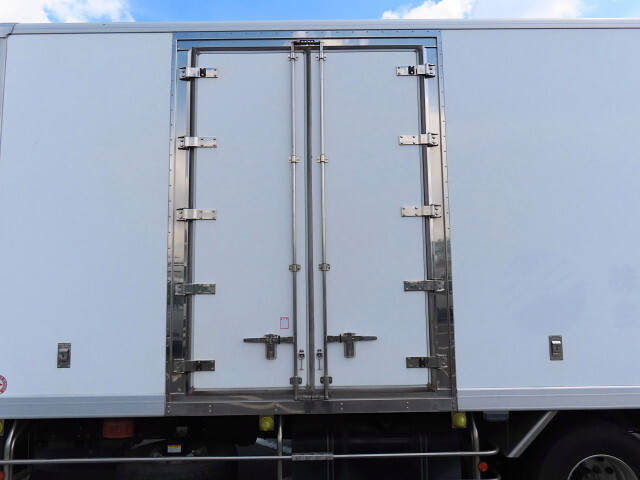 日野レンジャー冷凍車（冷蔵車）増トン（6t・8t）[写真29]