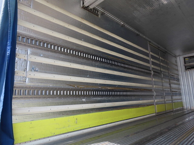 日野レンジャー冷凍車（冷蔵車）増トン（6t・8t）[写真38]