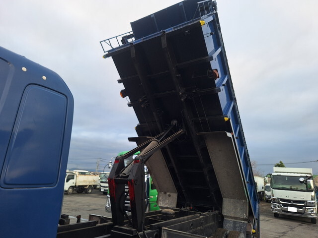 日野レンジャー深ダンプ（土砂禁ダンプ）増トン（6t・8t）[写真09]