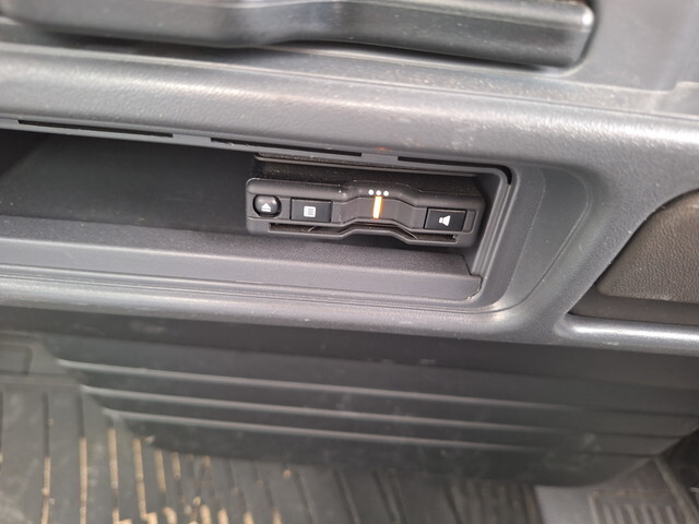 いすゞフォワードジャストンローダーダンプ中型（4t）[写真12]