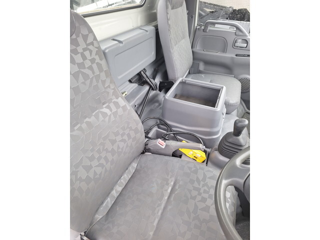 いすゞフォワードジャストンローダーダンプ中型（4t）[写真09]