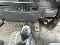 いすゞフォワード冷凍車（冷蔵車）中型（4t）[写真20]