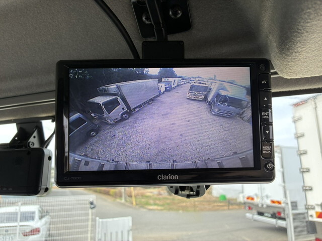 いすゞフォワード冷凍車（冷蔵車）中型（4t）[写真22]