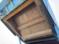 三菱ふそうファイターパッカー車（塵芥車）中型（4t）[写真13]