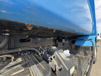 三菱ふそうファイターパッカー車（塵芥車）中型（4t）[写真20]