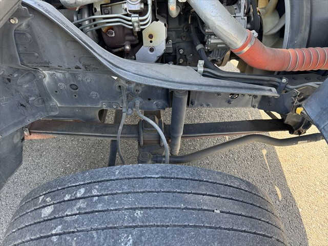 三菱ふそうファイターパッカー車（塵芥車）中型（4t）[写真27]