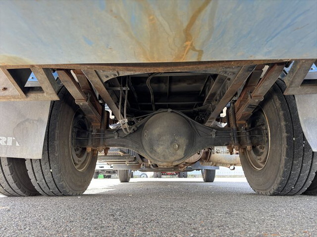 三菱ふそうファイターパッカー車（塵芥車）中型（4t）[写真28]