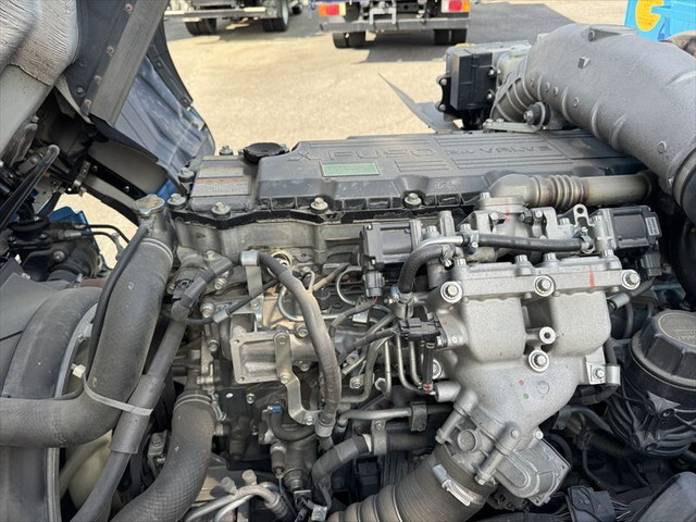 三菱ふそうファイターパッカー車（塵芥車）中型（4t）[写真30]