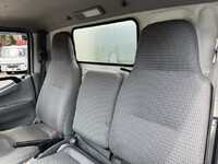 日野デュトロアルミバン小型（2t・3t）[写真14]