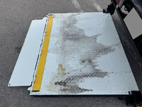 日野デュトロアルミバン小型（2t・3t）[写真19]