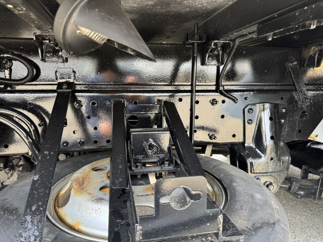 日野デュトロアルミバン小型（2t・3t）[写真32]