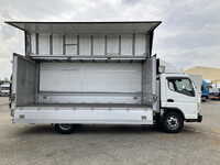 三菱ふそうキャンターアルミウイング小型（2t・3t）[写真08]