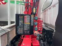 三菱ふそうキャンタークレーン6段小型（2t・3t）[写真14]