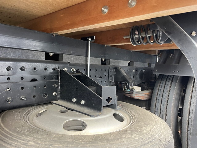 三菱ふそうキャンタークレーン6段小型（2t・3t）[写真26]