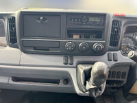 三菱ふそうキャンタークレーン6段小型（2t・3t）[写真38]