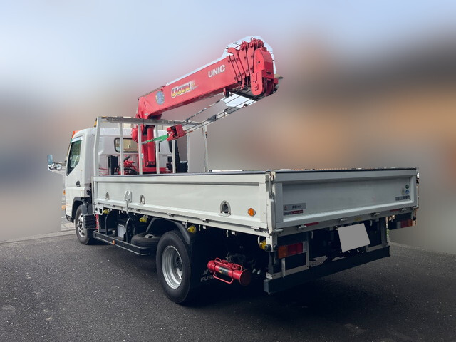 三菱ふそうキャンタークレーン6段小型（2t・3t）[写真04]