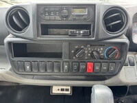 日野デュトロボトルバン小型（2t・3t）[写真11]