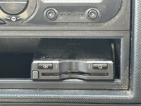 日野デュトロボトルバン小型（2t・3t）[写真12]