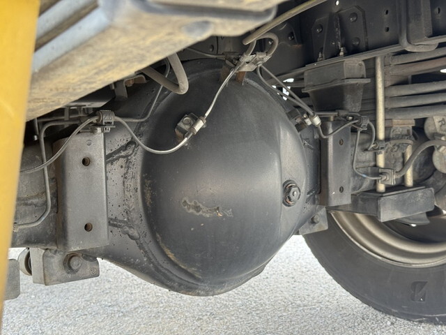 日野デュトロボトルバン小型（2t・3t）[写真21]