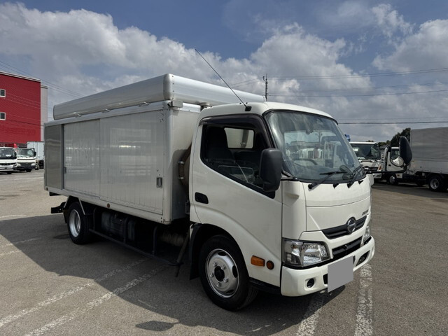日野デュトロボトルバン小型（2t・3t）[写真03]