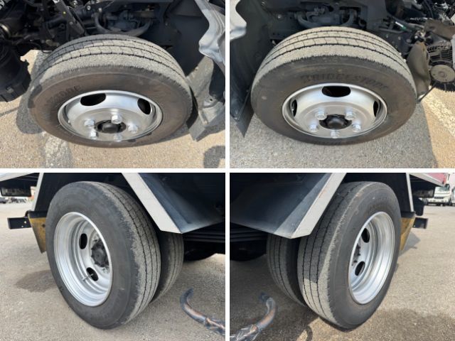 日野デュトロボトルバン小型（2t・3t）[写真31]