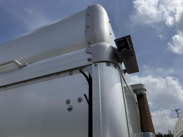 日野デュトロボトルバン小型（2t・3t）[写真37]