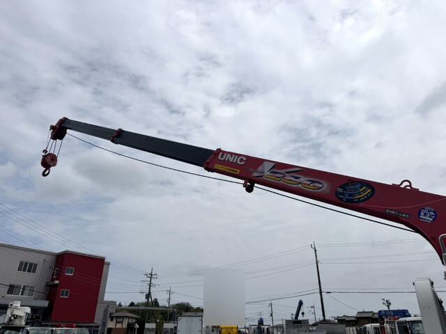 三菱ふそうキャンタークレーン3段小型（2t・3t）[写真17]