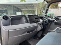 三菱ふそうキャンタークレーン3段小型（2t・3t）[写真26]