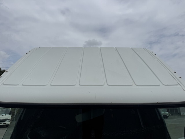 三菱ふそうキャンタークレーン3段小型（2t・3t）[写真34]