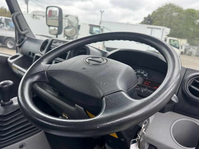 日野デュトロ高所作業車小型（2t・3t）[写真16]