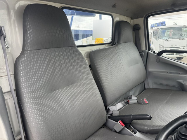 日野デュトロ高所作業車小型（2t・3t）[写真17]