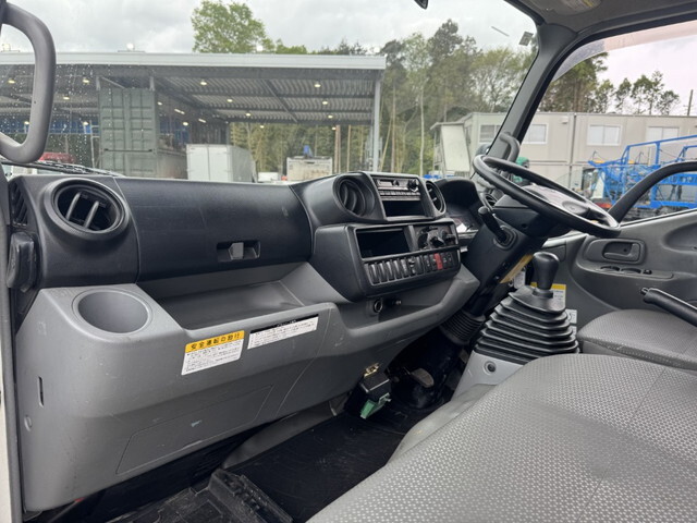 日野デュトロ高所作業車小型（2t・3t）[写真23]