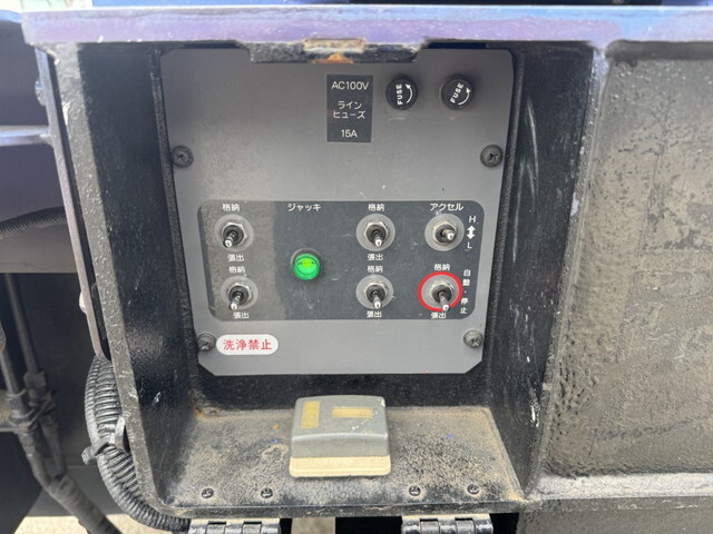 日野デュトロ高所作業車小型（2t・3t）[写真38]