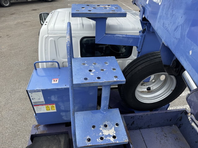 日野デュトロ高所作業車小型（2t・3t）[写真08]