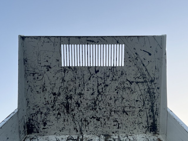 いすゞエルフダンプ小型（2t・3t）[写真11]