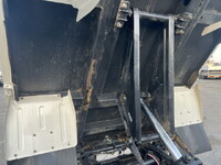 いすゞエルフダンプ小型（2t・3t）[写真27]