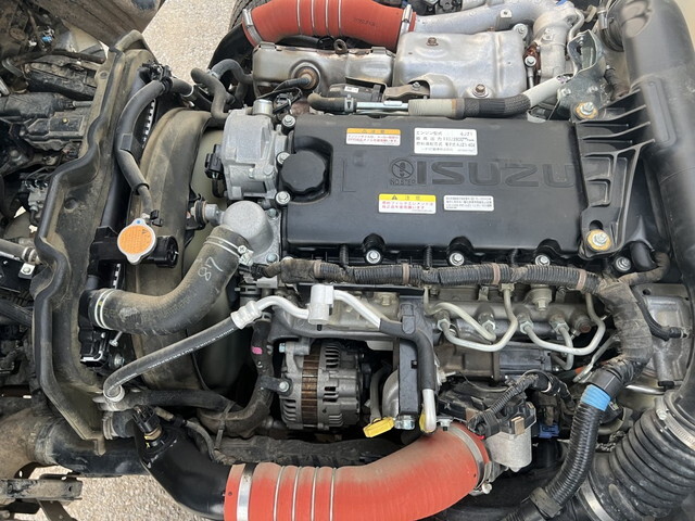 いすゞエルフダンプ小型（2t・3t）[写真33]