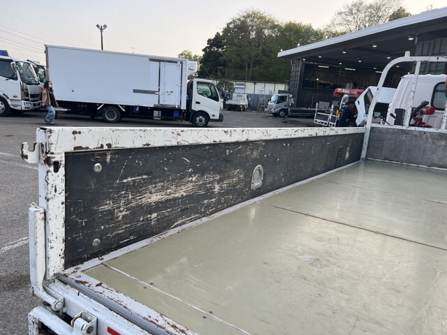 いすゞエルフクレーン3段小型（2t・3t）[写真10]