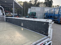 いすゞエルフクレーン3段小型（2t・3t）[写真12]