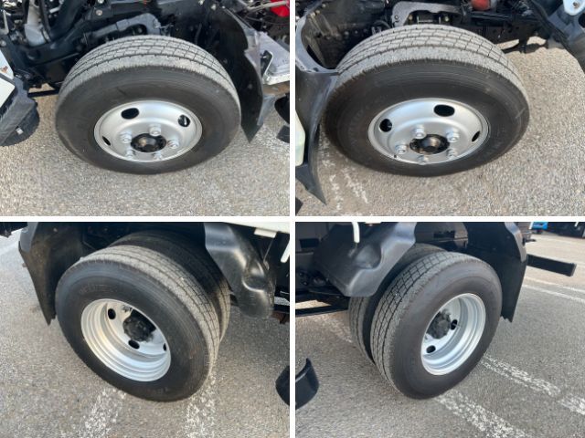 いすゞエルフクレーン3段小型（2t・3t）[写真28]