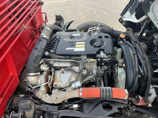 いすゞエルフクレーン3段小型（2t・3t）[写真31]