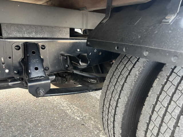 いすゞエルフクレーン3段小型（2t・3t）[写真33]