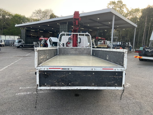 いすゞエルフクレーン3段小型（2t・3t）[写真08]