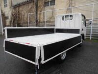 三菱ふそうキャンター平ボディ小型（2t・3t）[写真12]