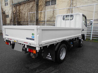 三菱ふそうキャンター平ボディ小型（2t・3t）[写真05]