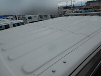 いすゞエルフ平ボディ小型（2t・3t）[写真17]