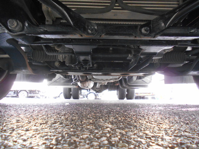 いすゞエルフ平ボディ小型（2t・3t）[写真20]