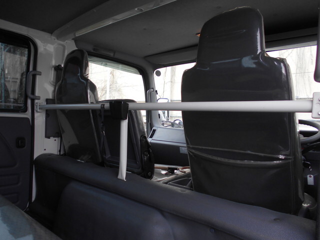 いすゞエルフ平ボディ小型（2t・3t）[写真24]